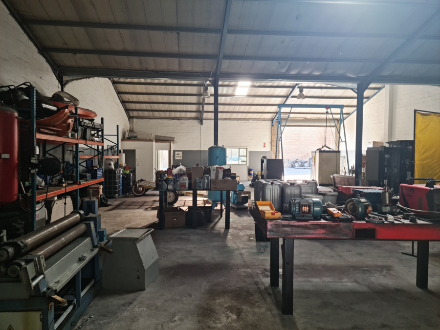 To Let commercial Property for Rent in Broadlands Western Cape